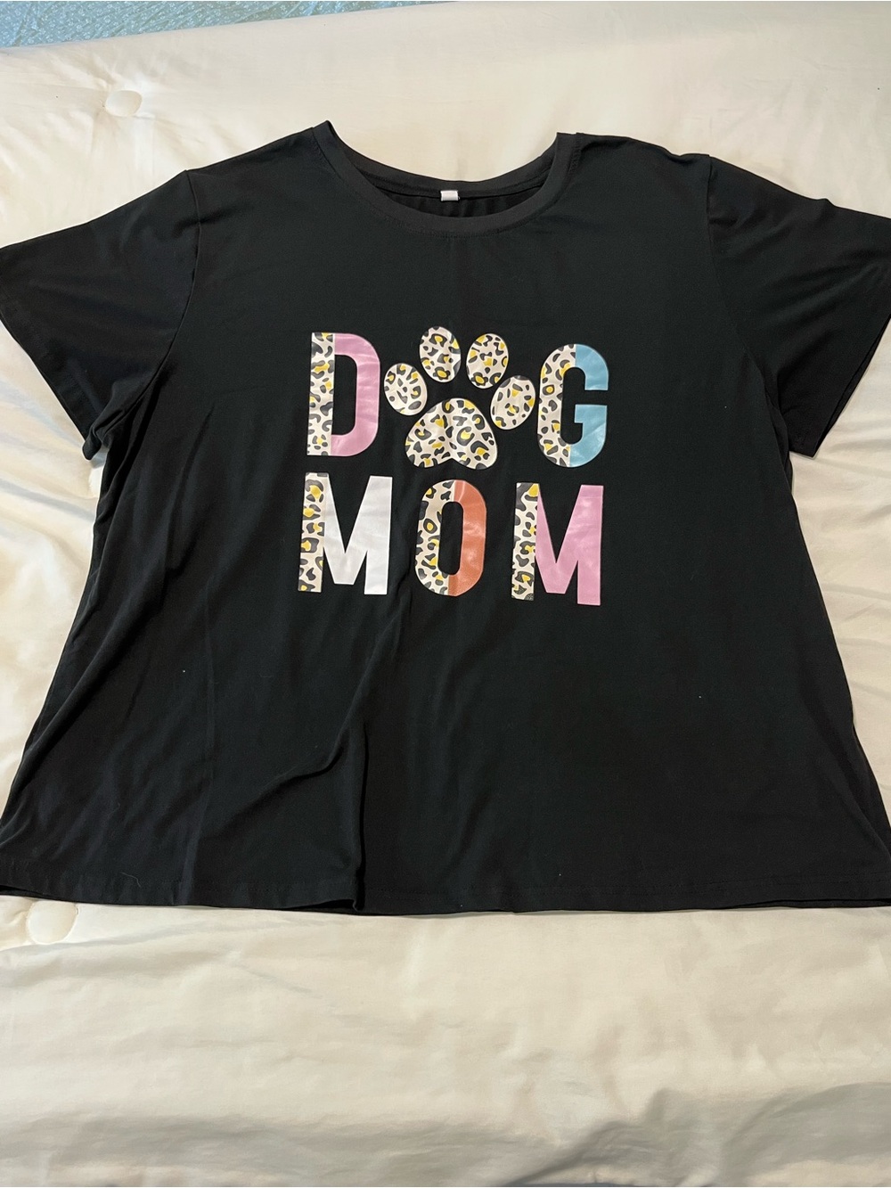 Black "Dog Mom" Short Sleeve Tee with Leopard Accent Size 3XL